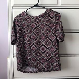 patterned tshirt